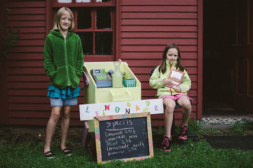 Children's lemonade stand